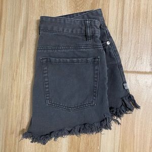 Sisstr evolution black denim shorts